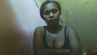sandrina9794 live cam on Cam4