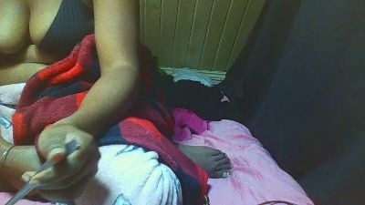sandrina9794 live cam on Cam4