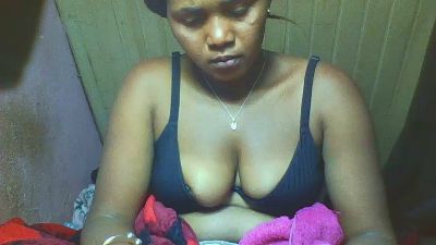 sandrina9794 live cam on Cam4