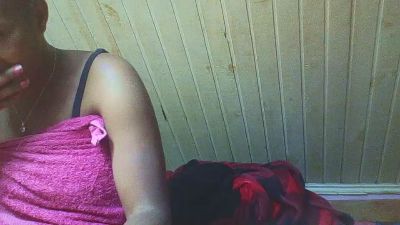 sandrina9794 live cam on Cam4