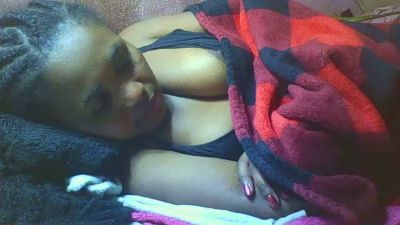 sandrina9794 live cam on Cam4