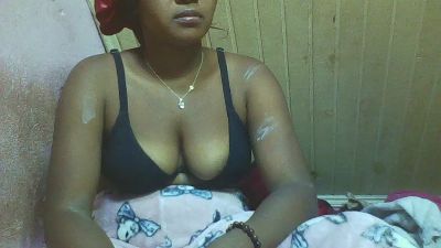 sandrina9794 live cam on Cam4