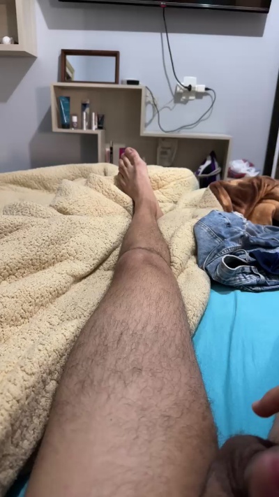 sandro18 live cam on Cam4