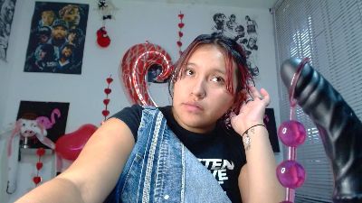 sandyfuckass live cam on Cam4