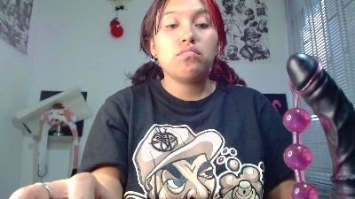 sandyfuckass live cam on Cam4