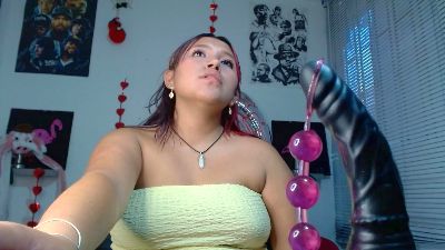 sandyfuckass live cam on Cam4