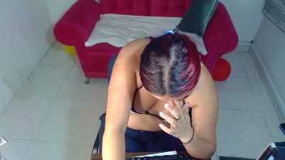 sandyfuckass live cam on Cam4