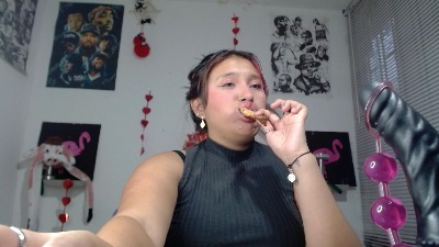 sandyfuckass live cam on Cam4