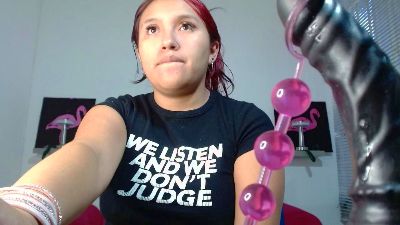 sandyfuckass live cam on Cam4