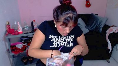 sandyfuckass live cam on Cam4