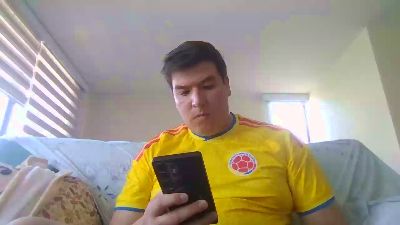 santi581 live cam on Cam4
