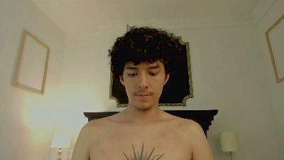santi_twink live cam on Cam4