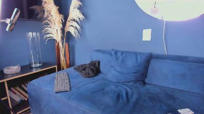 santiagobig live cam on Cam4