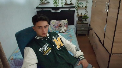 santiagoo Live Cam on Cam4