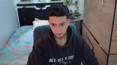 santiagoo live cam on Cam4