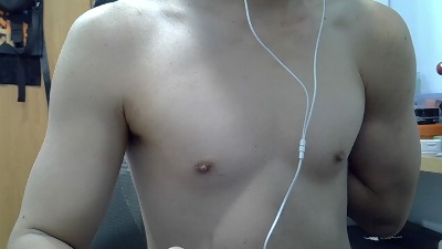 santimunez99 live cam on Cam4