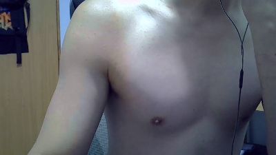santimunez99 live cam on Cam4