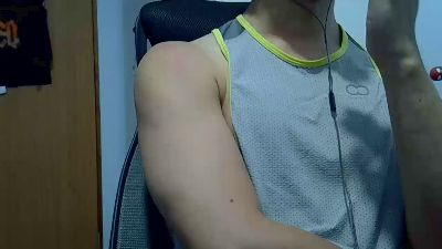 santimunez99 live cam on Cam4