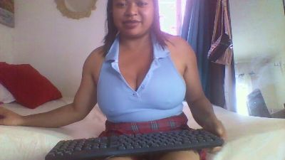 saphir_hot69 live cam on Cam4
