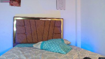 Watch  saphira_ live on Cam4