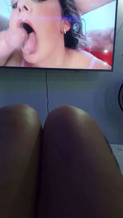 sara972 live cam on Cam4