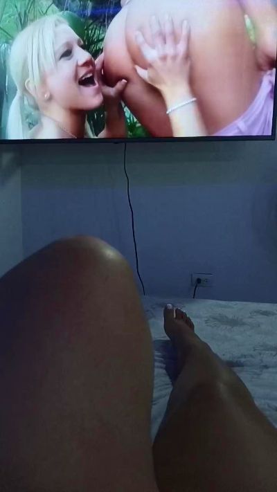 sara972 live cam on Cam4