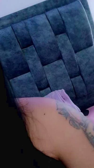 sara972 live cam on Cam4
