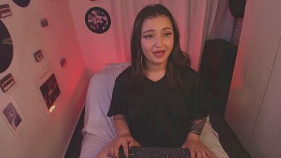 sara_cuteeyes live cam on Cam4