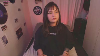 sara_cuteeyes live cam on Cam4