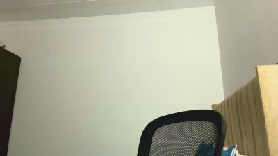 sara_muscle1 live cam on Cam4