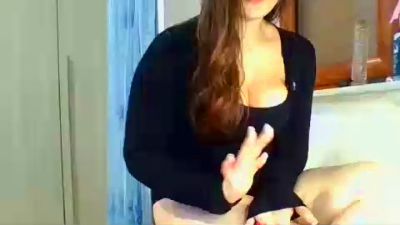 saraa88 live cam on Cam4