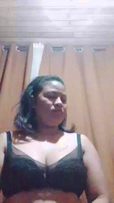 sarah184 live cam on Cam4