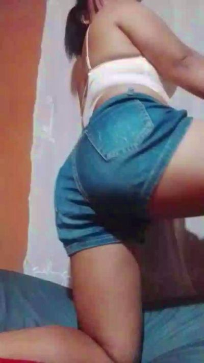 sarah184 live cam on Cam4