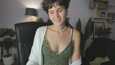 sarah_delight live cam on Cam4