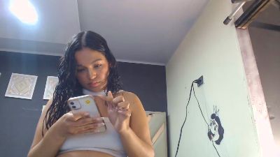sarajohns live cam on Cam4