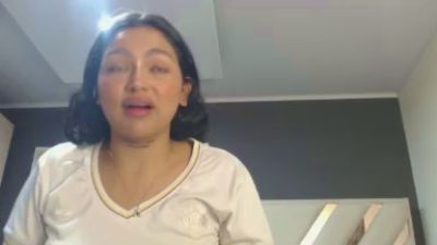 sarajohns live cam on Cam4