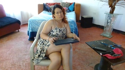 saralysexy live cam on Cam4