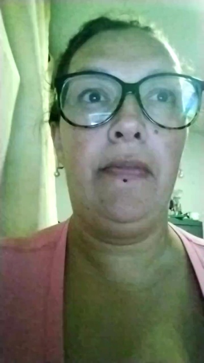 Watch  saraqueen4 live on Cam4