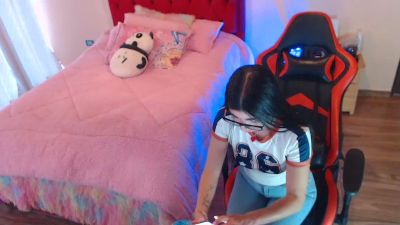 saray_honey live cam on Cam4