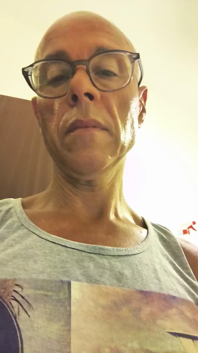 sasa1972busto live cam on Cam4