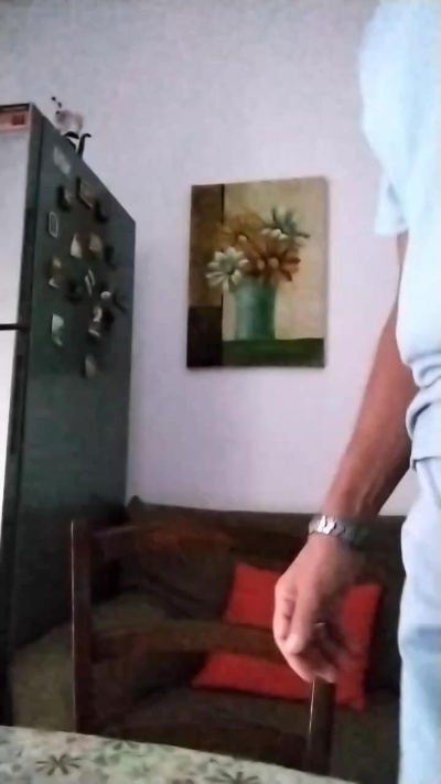 sasa1972busto live cam on Cam4