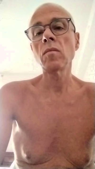 sasa1972busto live cam on Cam4