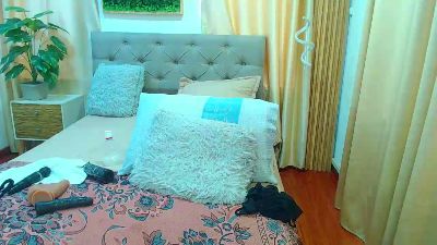sasi_luna live cam on Cam4