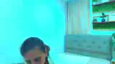 sasi_luna live cam on Cam4