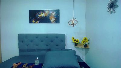 sasi_luna live cam on Cam4