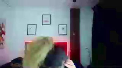 sasi_luna live cam on Cam4