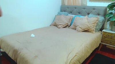 sasi_luna live cam on Cam4
