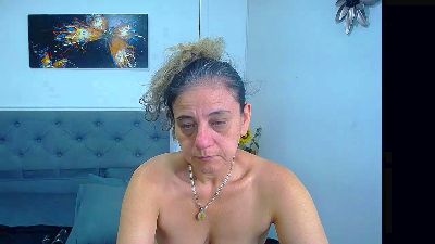 sasi_luna live cam on Cam4