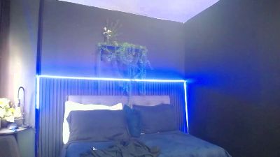 sasi_luna live cam on Cam4