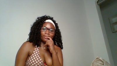 sassy_angels live cam on Cam4
